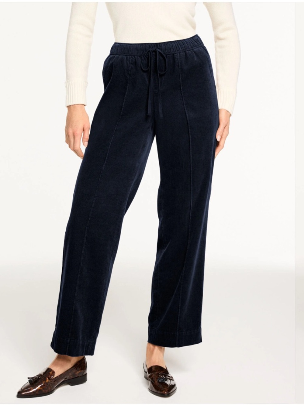 TALBOTS Corduroy Straight Leg Pull-On Pants in Navy